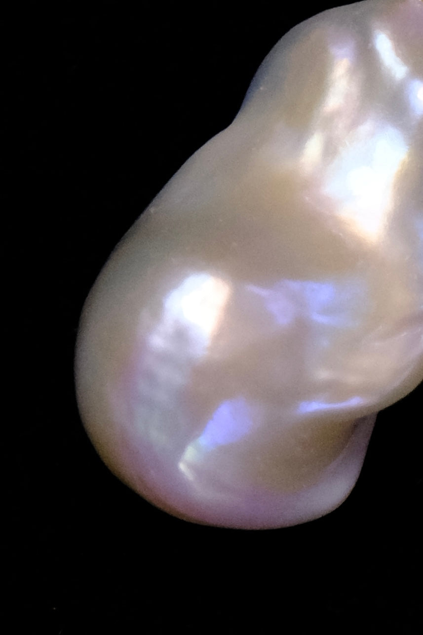 TRINITY 2 Pearls 16mm Large Baroque golden ring