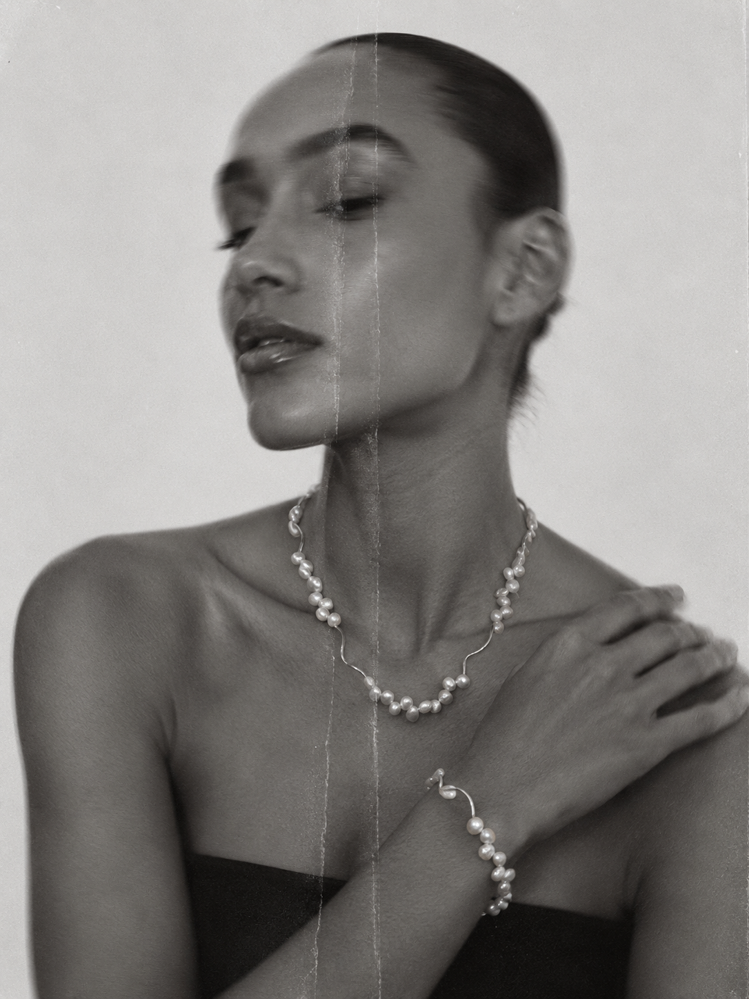 Natural Pearl Necklace & Bracelet Set | PARIS by LAFUNNYBONE