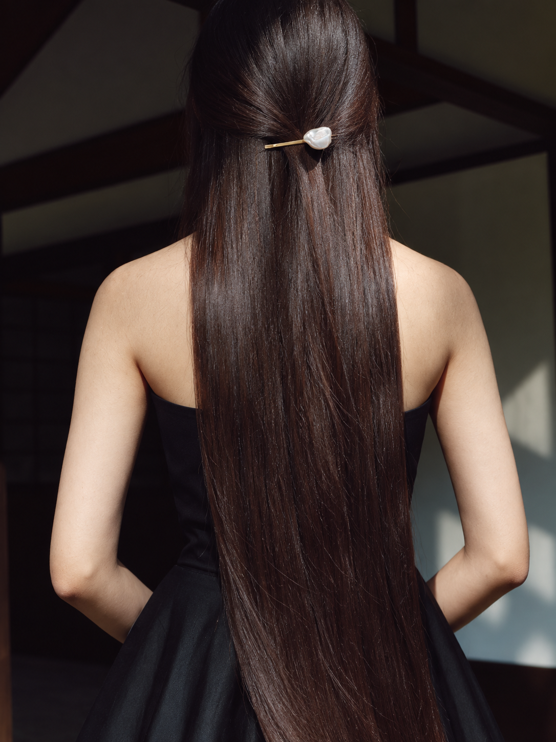 Single Baroque Pearl Hair Clip | UMI