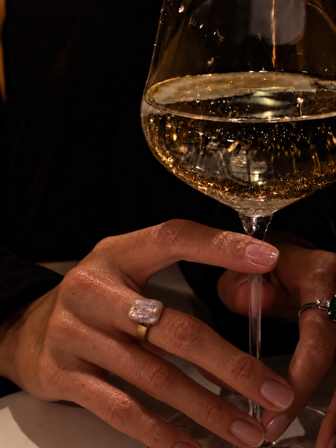 Natural Purple Aurora Baroque Pearl Ring | CHAMPAGNE