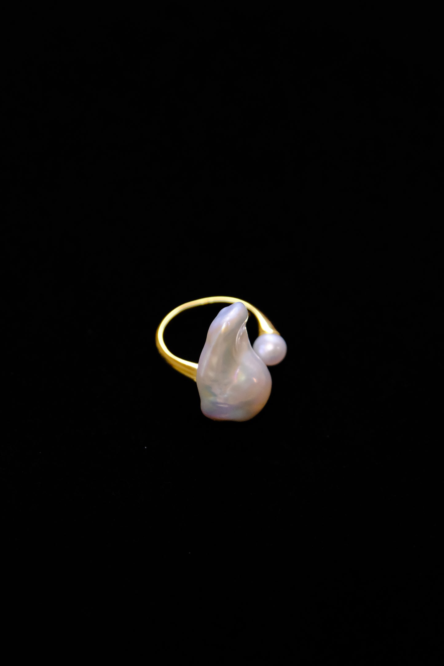 Anillo barroco dorado grande TRINITY 2 Perlas 16mm