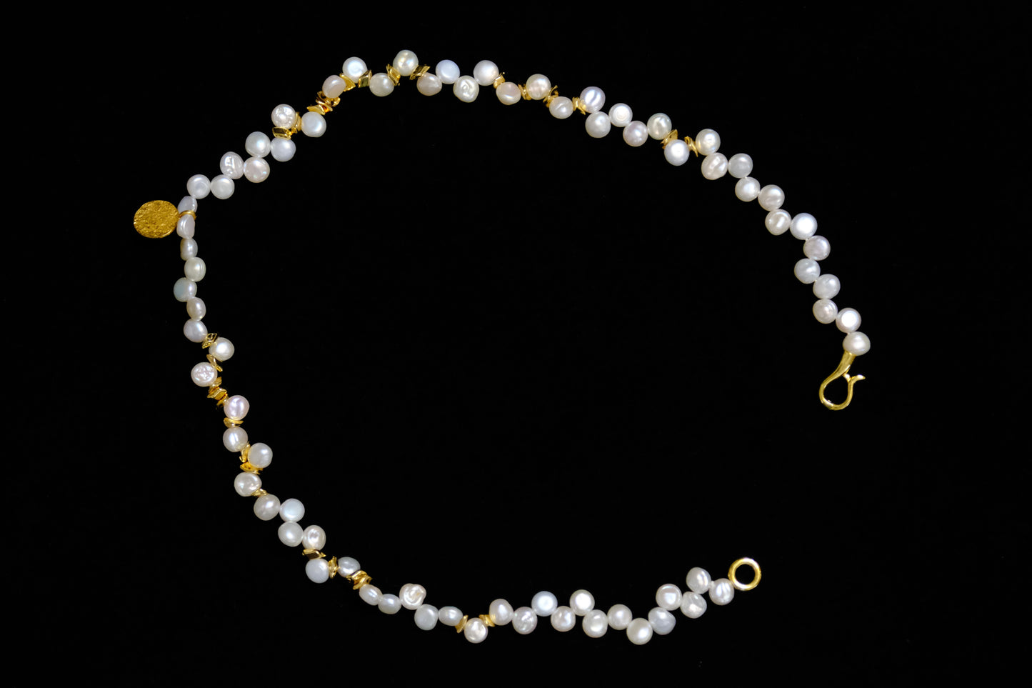 TRINITY 18K Golden Baroque Button Pearls Chocker Necklace