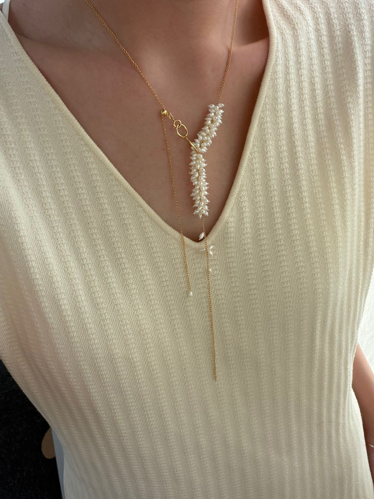 Multi-Way Baroque Pearl Cluster Necklace | CEREAL